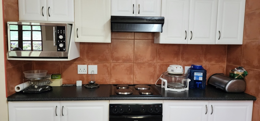 3 Bedroom Property for Sale in Southport KwaZulu-Natal