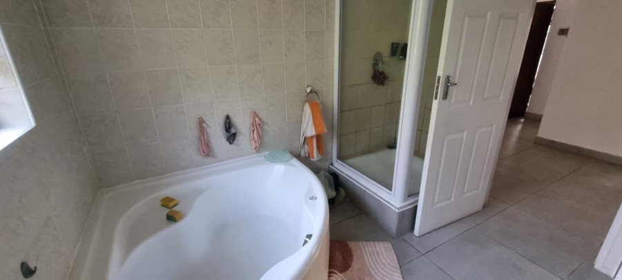 3 Bedroom Property for Sale in Hibberdene KwaZulu-Natal