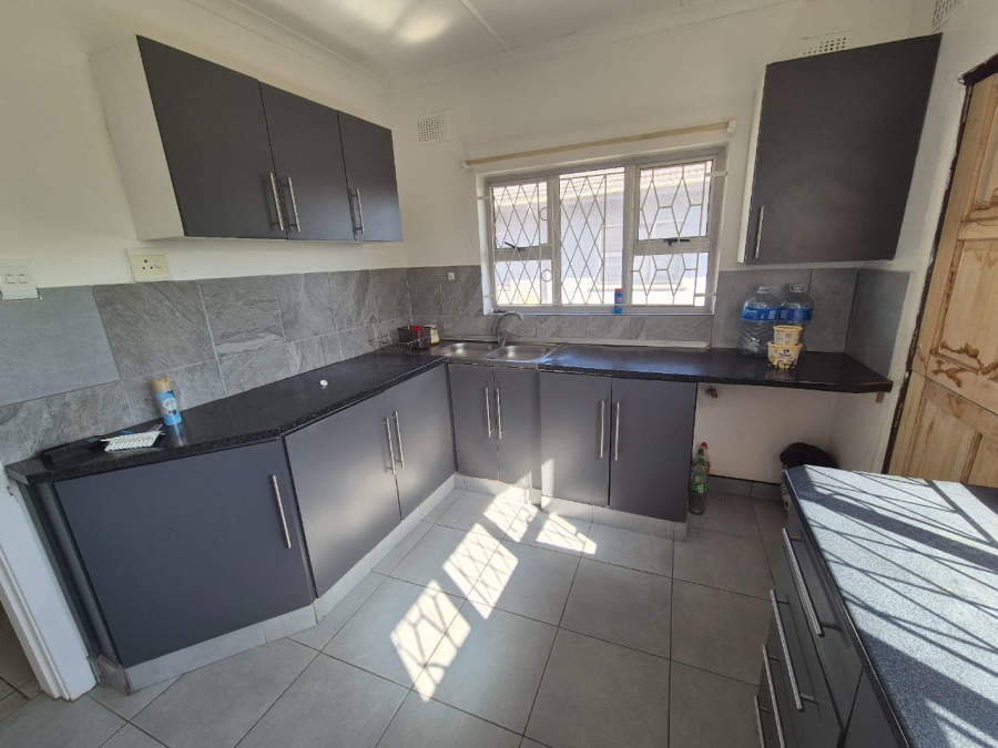 To Let 2 Bedroom Property for Rent in Merewent KwaZulu-Natal