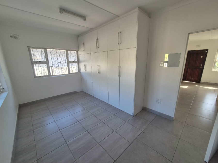 To Let 2 Bedroom Property for Rent in Merewent KwaZulu-Natal