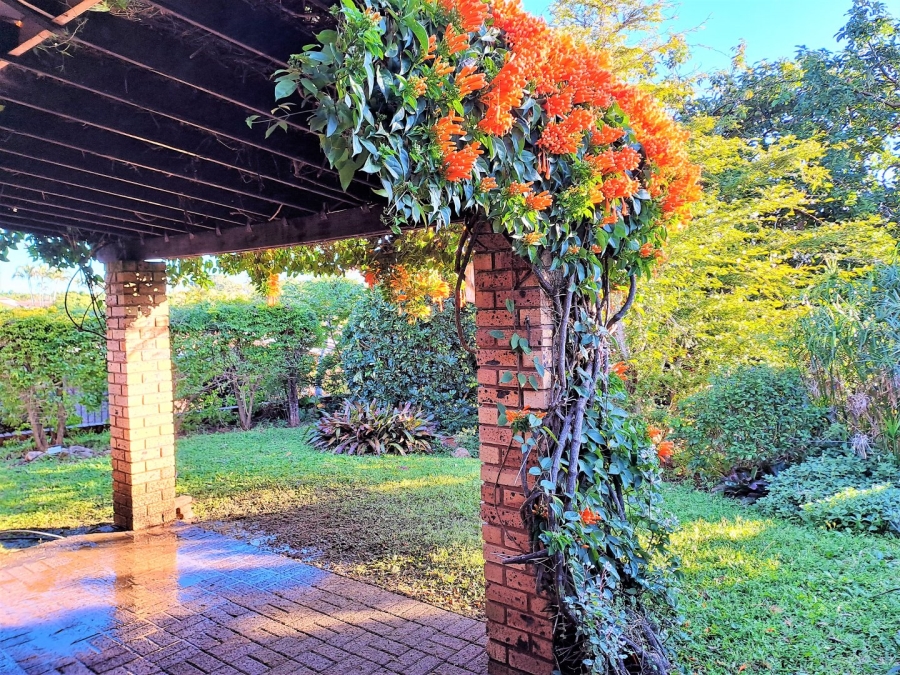 2 Bedroom Property for Sale in Port Edward KwaZulu-Natal