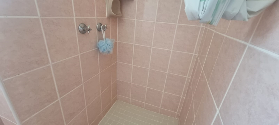 3 Bedroom Property for Sale in Sunwich Port KwaZulu-Natal