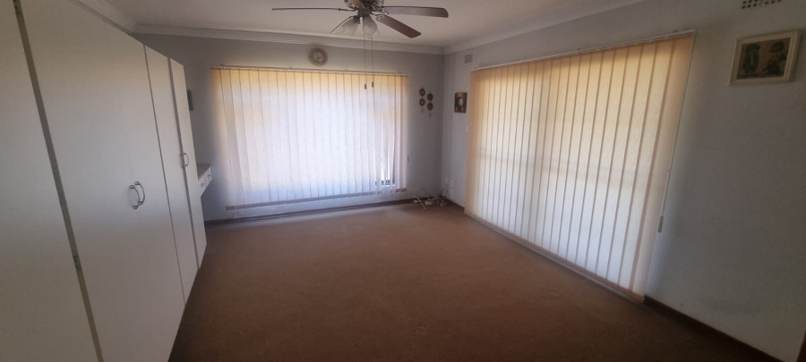 3 Bedroom Property for Sale in Sunwich Port KwaZulu-Natal
