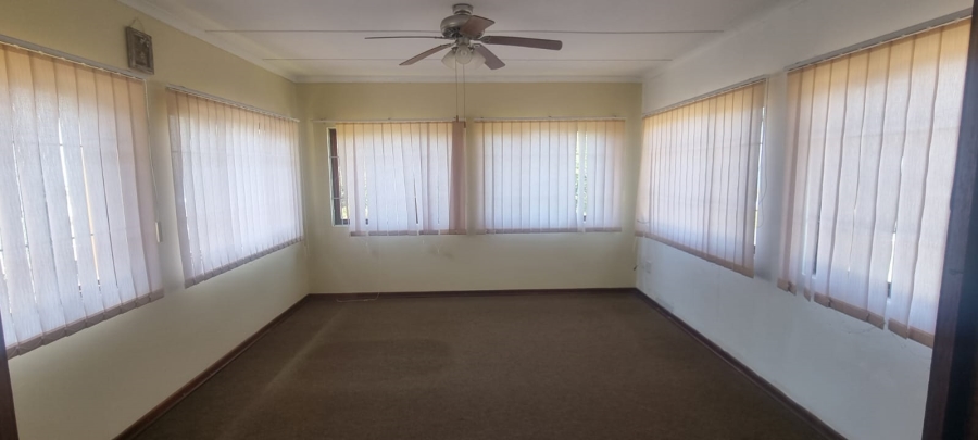 3 Bedroom Property for Sale in Sunwich Port KwaZulu-Natal
