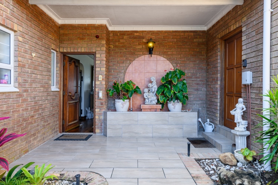 4 Bedroom Property for Sale in Shelly Beach KwaZulu-Natal