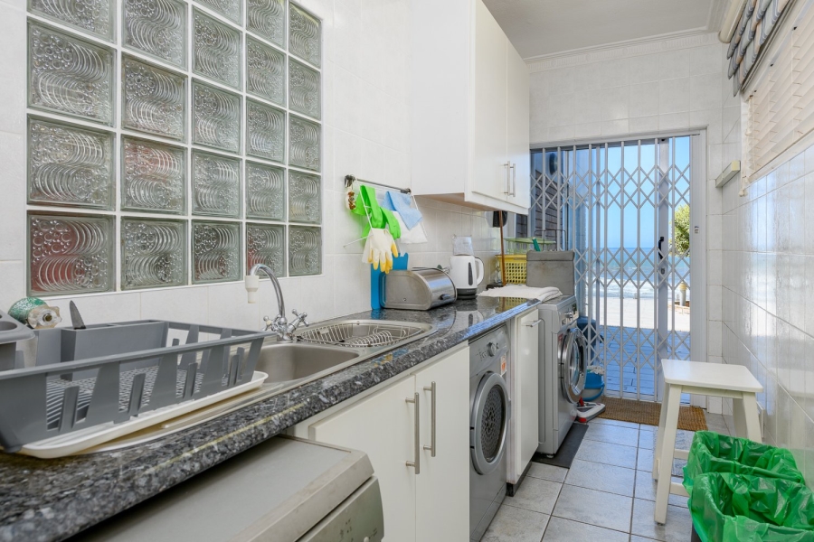 4 Bedroom Property for Sale in Shelly Beach KwaZulu-Natal