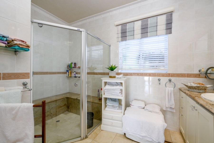 4 Bedroom Property for Sale in Shelly Beach KwaZulu-Natal