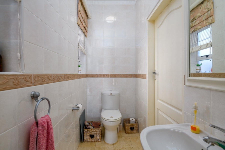 4 Bedroom Property for Sale in Shelly Beach KwaZulu-Natal
