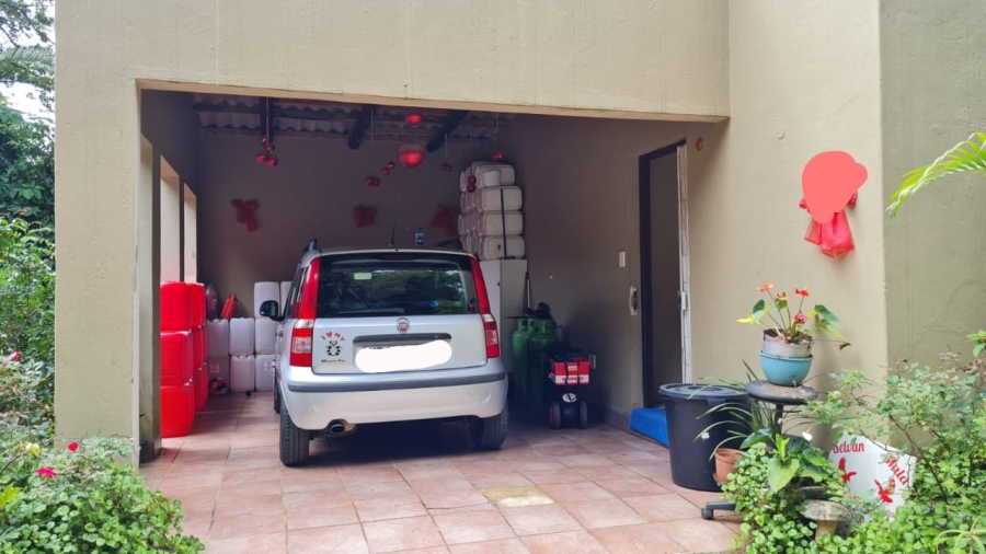 2 Bedroom Property for Sale in Umzumbe KwaZulu-Natal