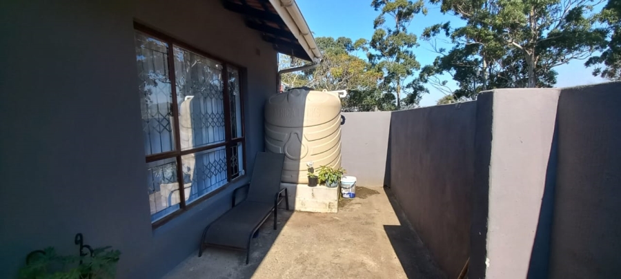 7 Bedroom Property for Sale in Marburg KwaZulu-Natal