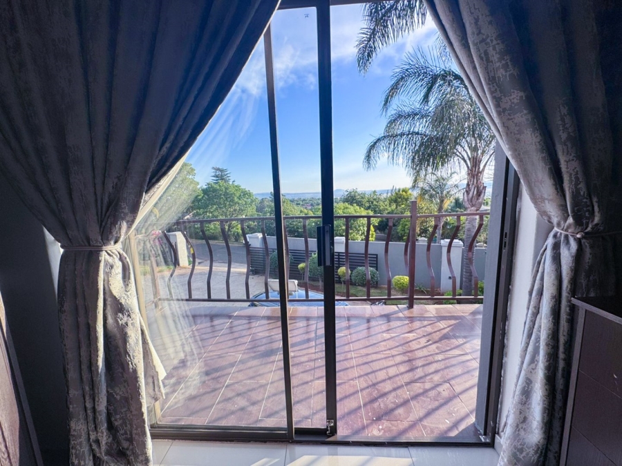 4 Bedroom Property for Sale in Aviary Hill KwaZulu-Natal