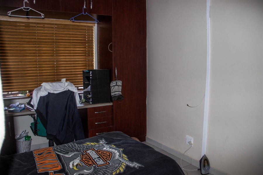 6 Bedroom Property for Sale in Margate KwaZulu-Natal
