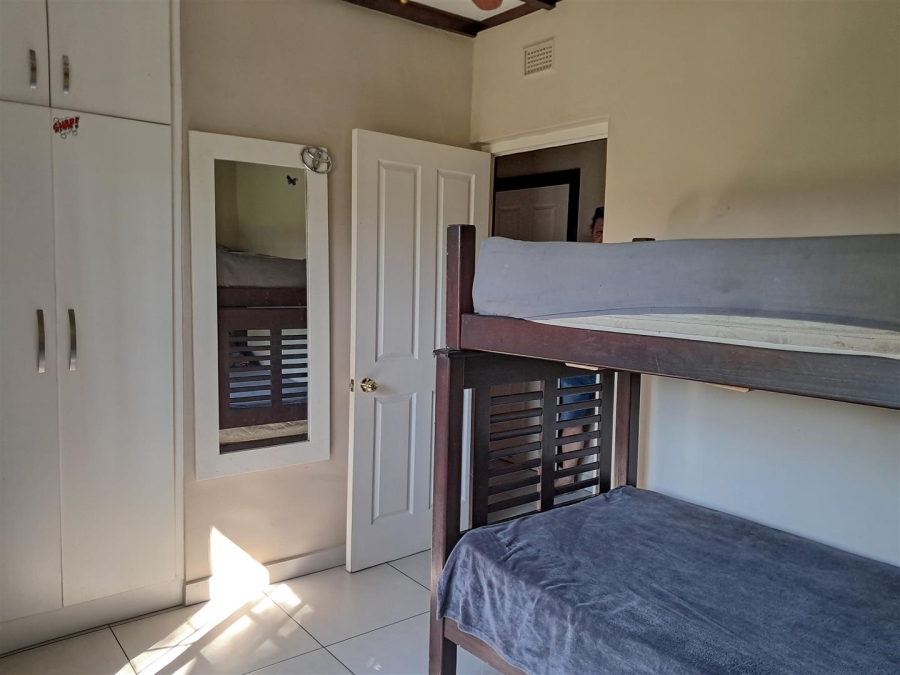 6 Bedroom Property for Sale in Margate KwaZulu-Natal