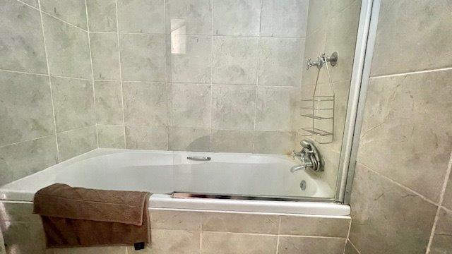 2 Bedroom Property for Sale in Uvongo KwaZulu-Natal