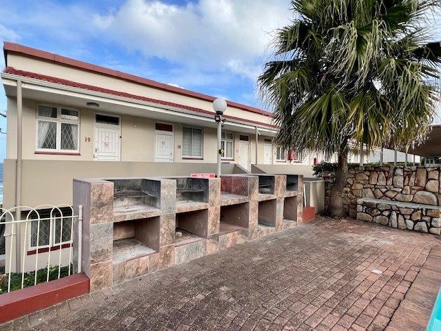 2 Bedroom Property for Sale in Uvongo KwaZulu-Natal