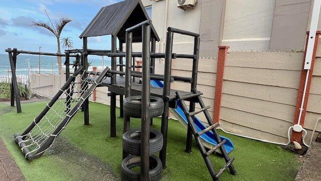 2 Bedroom Property for Sale in Uvongo KwaZulu-Natal