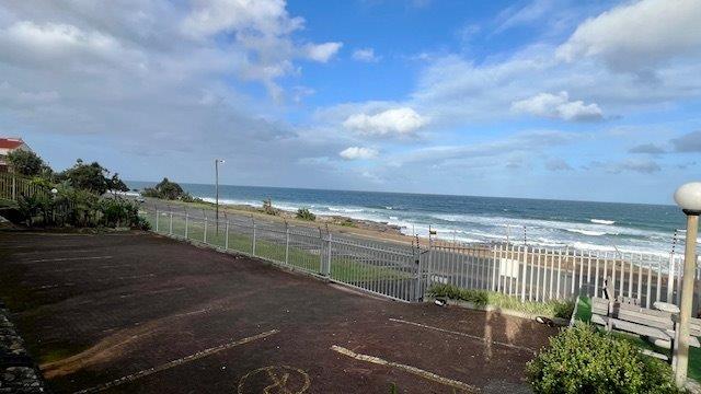 2 Bedroom Property for Sale in Uvongo KwaZulu-Natal