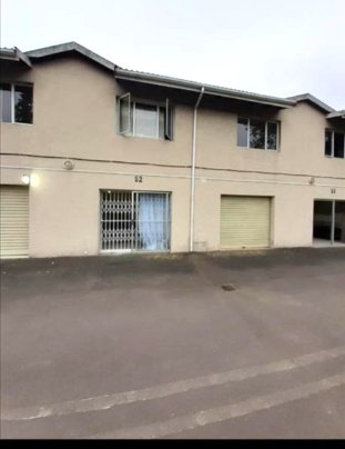 To Let 4 Bedroom Property for Rent in Mariannhill Park KwaZulu-Natal