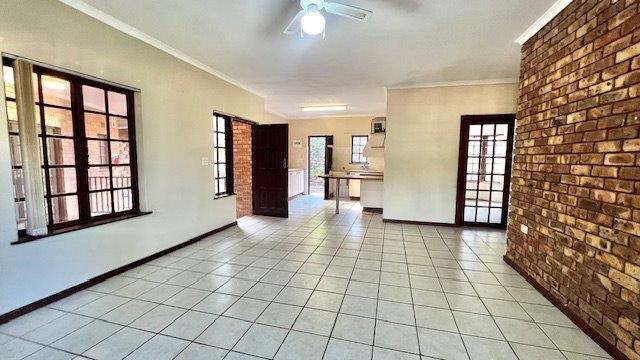 3 Bedroom Property for Sale in Margate KwaZulu-Natal