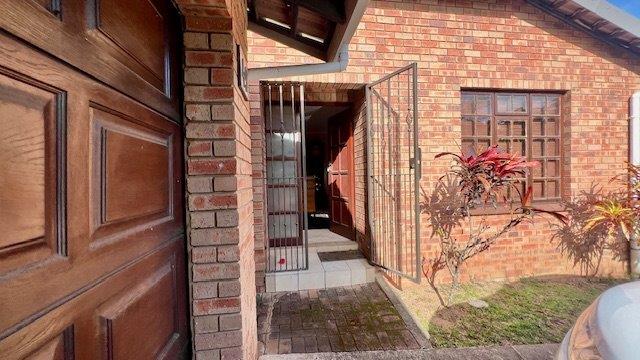 2 Bedroom Property for Sale in Margate KwaZulu-Natal