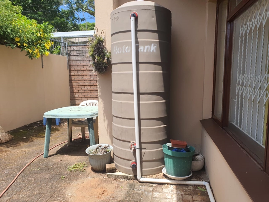 2 Bedroom Property for Sale in Anerley KwaZulu-Natal