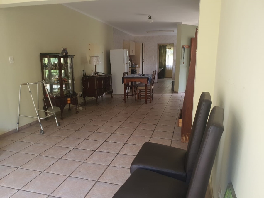 2 Bedroom Property for Sale in Anerley KwaZulu-Natal