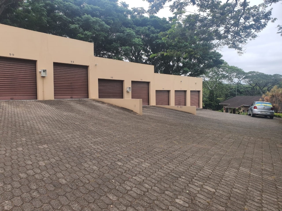 2 Bedroom Property for Sale in Anerley KwaZulu-Natal