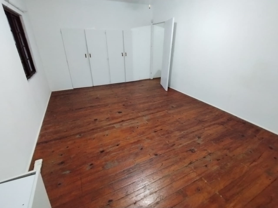 4 Bedroom Property for Sale in Uvongo KwaZulu-Natal
