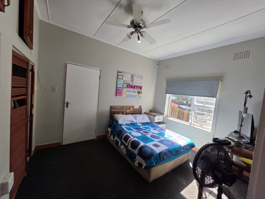3 Bedroom Property for Sale in Uvongo KwaZulu-Natal