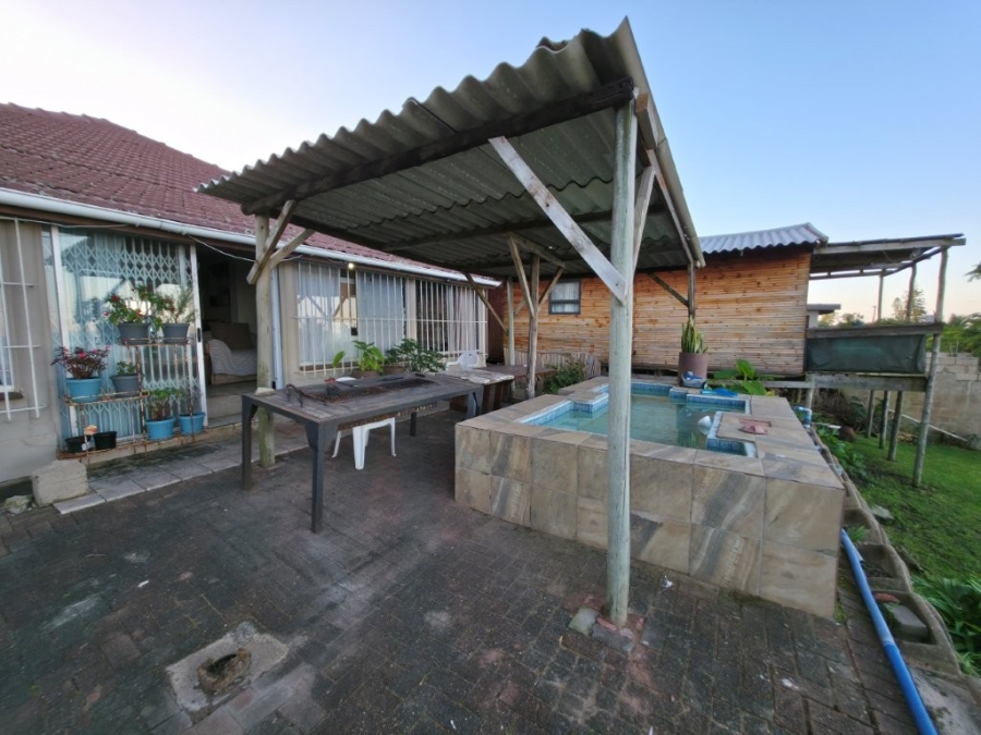 3 Bedroom Property for Sale in Uvongo KwaZulu-Natal