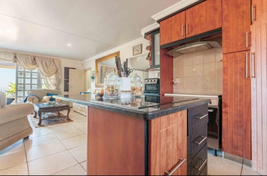 4 Bedroom Property for Sale in Palm Beach KwaZulu-Natal
