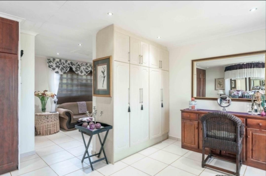 4 Bedroom Property for Sale in Palm Beach KwaZulu-Natal