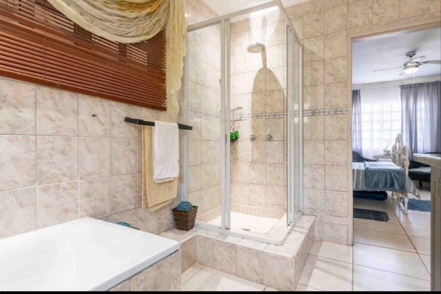 4 Bedroom Property for Sale in Palm Beach KwaZulu-Natal