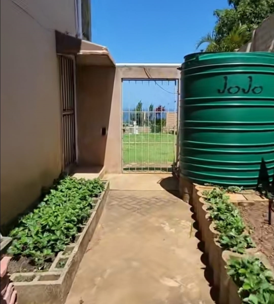 4 Bedroom Property for Sale in Palm Beach KwaZulu-Natal