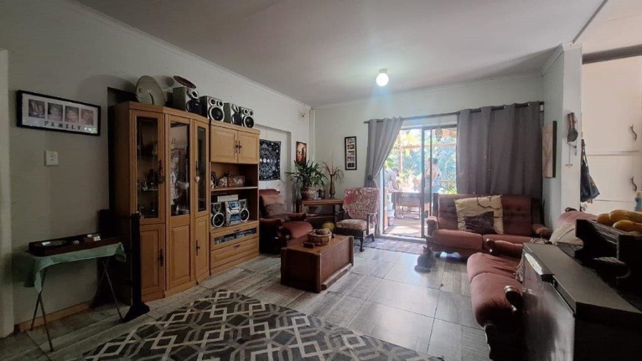 3 Bedroom Property for Sale in Southport KwaZulu-Natal