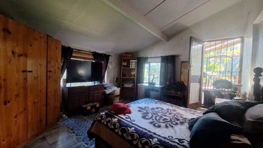 3 Bedroom Property for Sale in Southport KwaZulu-Natal