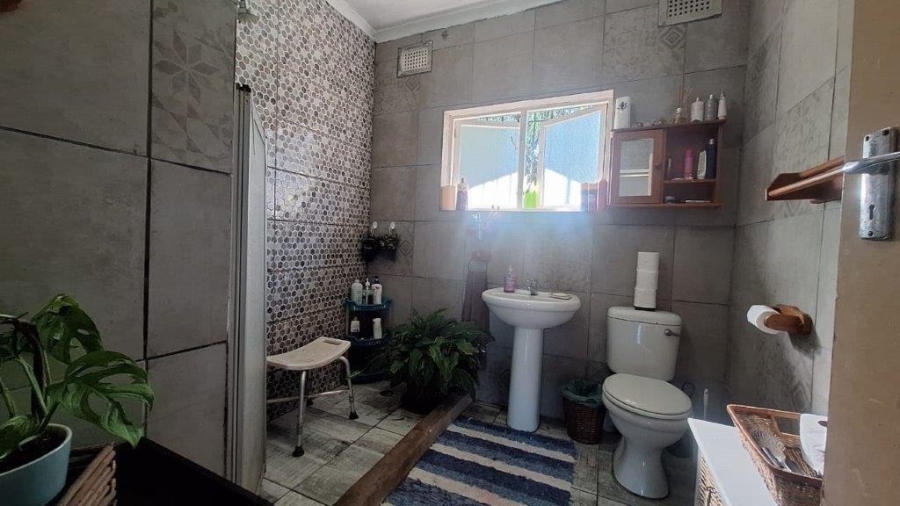 3 Bedroom Property for Sale in Southport KwaZulu-Natal