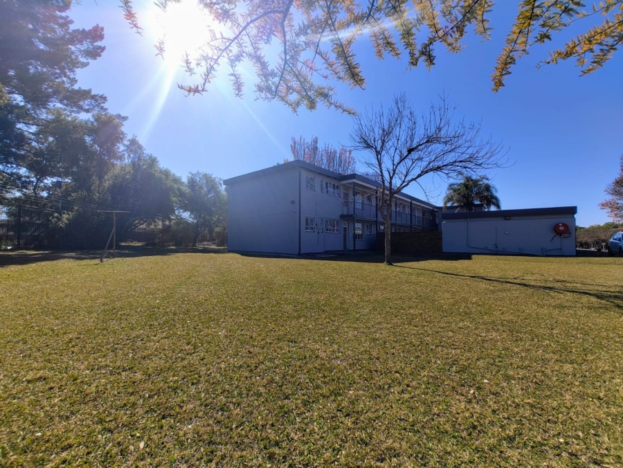 1 Bedroom Property for Sale in Barry Hertzog Park KwaZulu-Natal