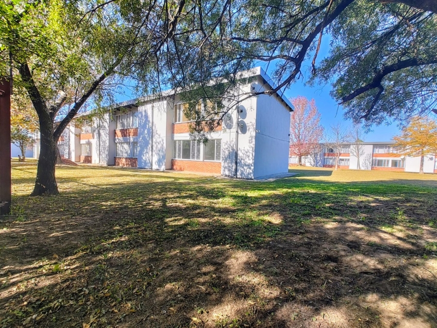 1 Bedroom Property for Sale in Barry Hertzog Park KwaZulu-Natal
