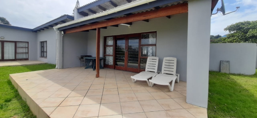 4 Bedroom Property for Sale in Sea Park KwaZulu-Natal
