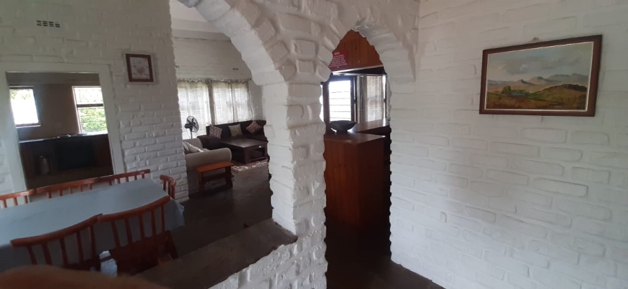 4 Bedroom Property for Sale in Sea Park KwaZulu-Natal