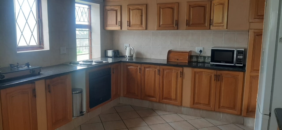 4 Bedroom Property for Sale in Sea Park KwaZulu-Natal