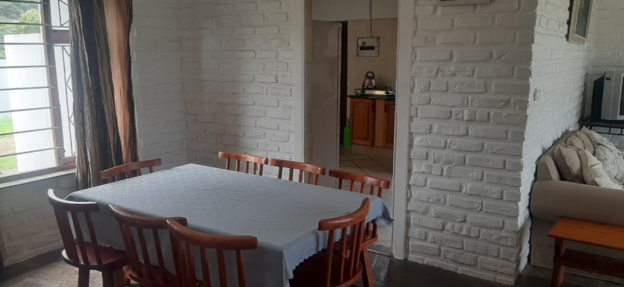 4 Bedroom Property for Sale in Sea Park KwaZulu-Natal