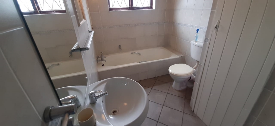 4 Bedroom Property for Sale in Sea Park KwaZulu-Natal
