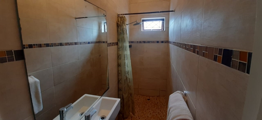 4 Bedroom Property for Sale in Sea Park KwaZulu-Natal