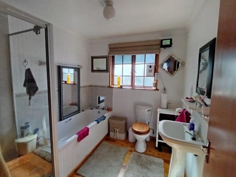 3 Bedroom Property for Sale in Hibberdene KwaZulu-Natal
