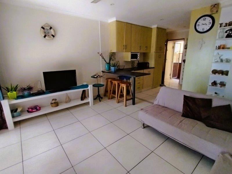 2 Bedroom Property for Sale in Margate KwaZulu-Natal