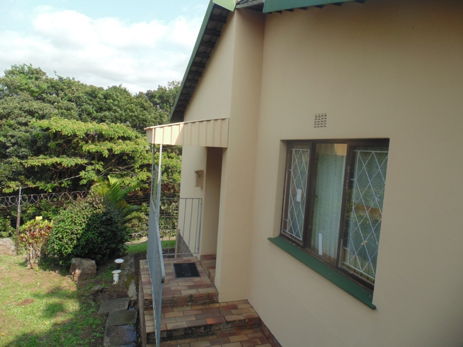 2 Bedroom Property for Sale in Hibberdene KwaZulu-Natal