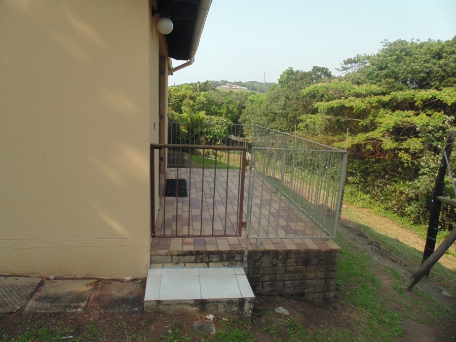 2 Bedroom Property for Sale in Hibberdene KwaZulu-Natal