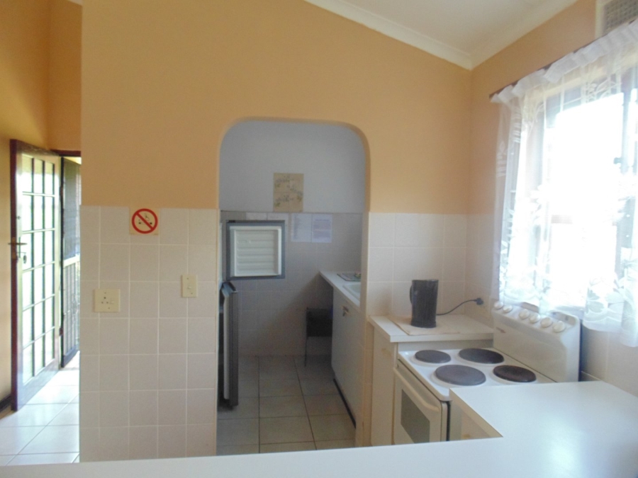 2 Bedroom Property for Sale in Hibberdene KwaZulu-Natal